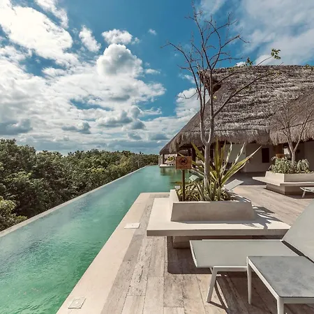 Private & Infinity Pool, King Bed, Sauna, Gym & * Tulum