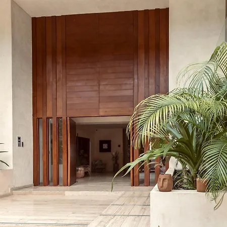 Private & Infinity Pool, King Bed, Sauna, Gym &