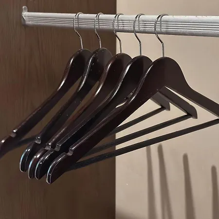 1 Bedroom Ophelia 315 *