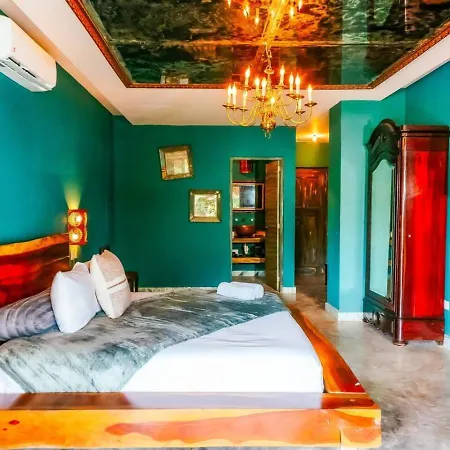 Indulge In Luxury In The Heart Of Apartment *