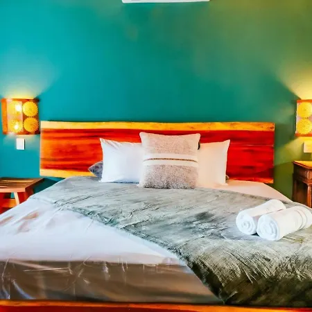 Apartment Indulge In Luxury In The Heart Of *