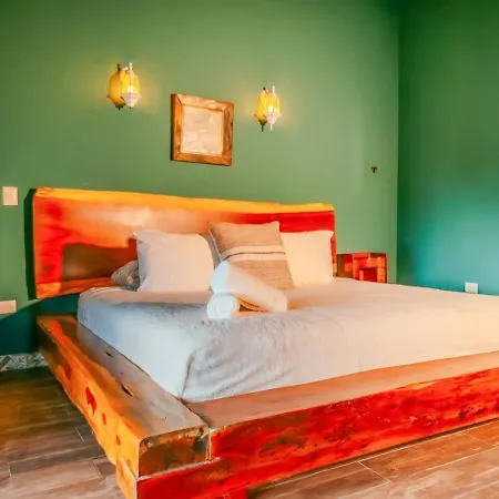 Apartment Cozy And Chic Escape Poolside Retreat King Bed *