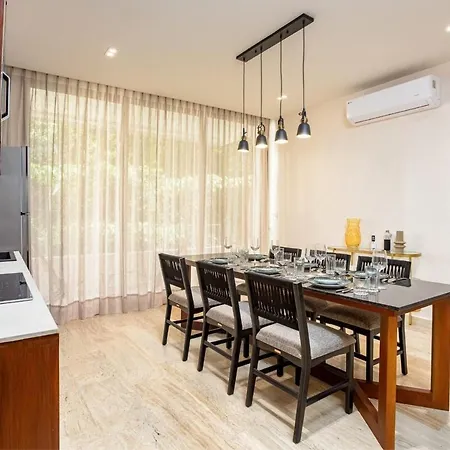Elegant 2br Rooftop Pool Apartment Tulum