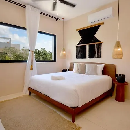 Luxury Rooftop Oasis, Heated Pools, Private Escape Tulum