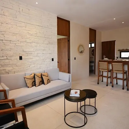 Luxury Rooftop Oasis, Heated Pools, Private Escape * Tulum