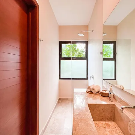 Hermosa Con Alberca Privada 6px 3r Villa Tulum