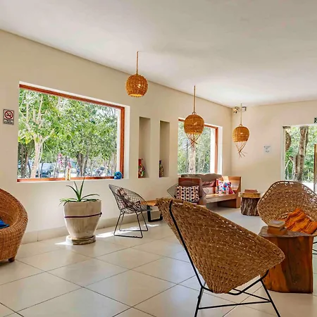 Hotel Niik 4*