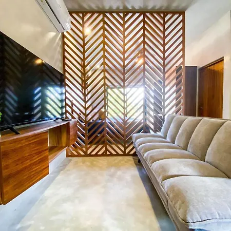 Spacious And Modern With Private Pool Garden Pool And Gym Apartment *