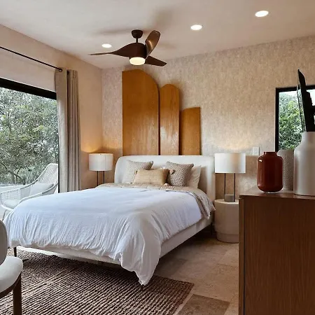 Penthouse With Private Pool Apartment *