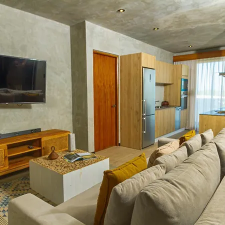 Aparthotel Impresionante Tuk
