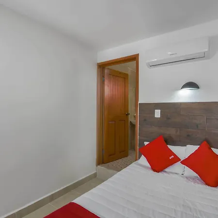 Oyo Palma Real 4* Tulum