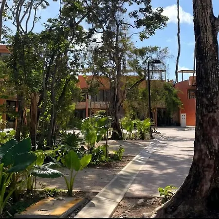 Holiday home Gated Community Aldea Savia Townhouse 4 Beds 3 Pools 2 Gyms Coworking Bbq 300mbps Wifi Tulum