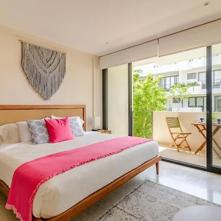 Apartment Ximbal 4 Guest Wifi Pool Gym Laundry