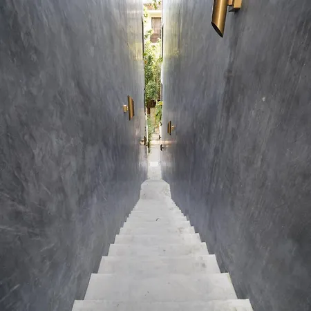 2br Jungle Ph W Private Pool, Rooftop, Apartment *