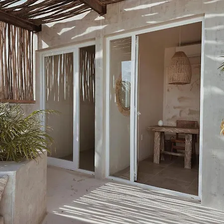 A Magical Spot In The Jungle Apartment *