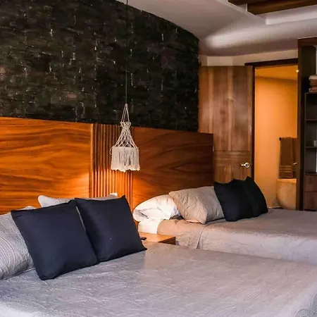 Private Pool & Cenote Kava Holiday home