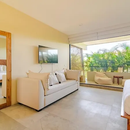 King Size Bed Loft In La Veleta *