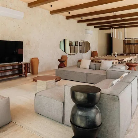 Beachfront - 25m Pool - Yoga Deck - Jacuzzi Tulum