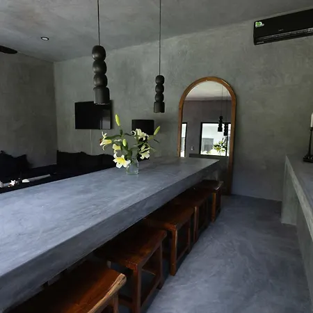Casa Santo *