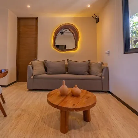 Ophelia Luxury 1 Bedroom Apartment *