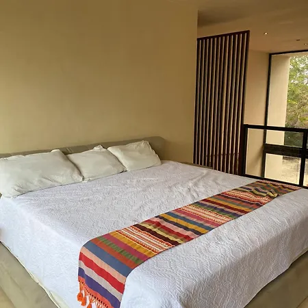 Stunning 6 Private Villas & Ph /Wifi/Ac/Pool/Gym. * Tulum