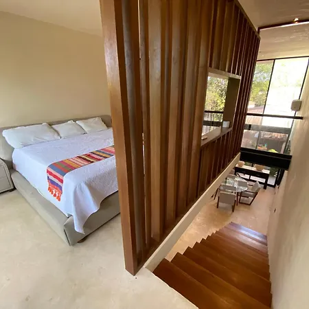 Stunning 6 Private Villas & Ph /Wifi/Ac/Pool/Gym. *