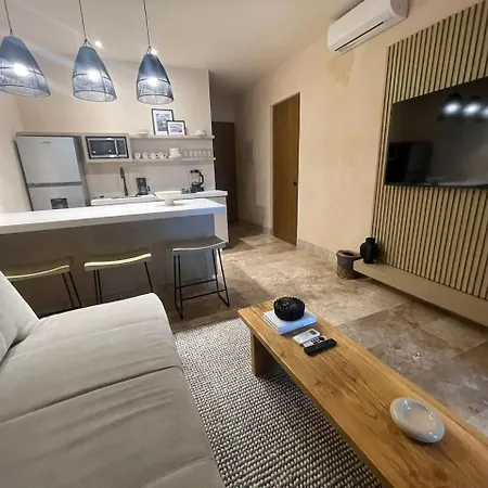 Apartment Expirence Area At Chichilfree Club *