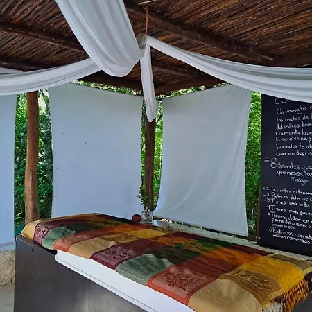Bed & Breakfast Casa Mango 3*
