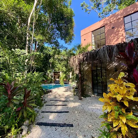 Villa Modern Jungle Tulum