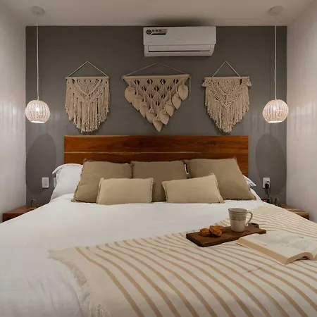 Apartment Beautiful And Comfortable, 1 Bedroom The In Zama *