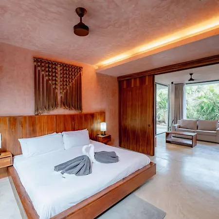 Villa Luxury 3br With Dual Pools & Rooftop Tulum