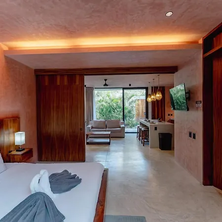 Luxury 3br With Dual Pools & Rooftop Villa Tulum