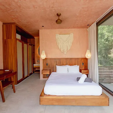 Luxury 3br With Dual Pools & Rooftop * Tulum