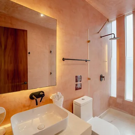 Villa Luxury 3br With Dual Pools & Rooftop
