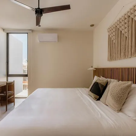 Amaite Luxury Penthouse 2 Bed With Private Pool