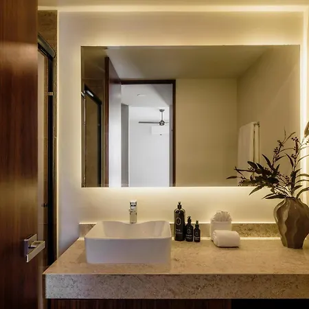 Amaite Luxury Penthouse 2 Bed With Private Pool *