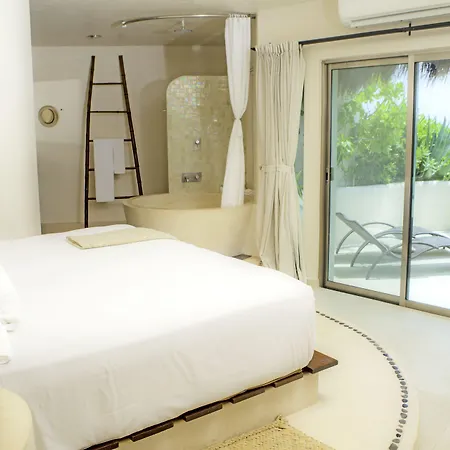 Mezzanine By La Zebra, An Slh (adults Only) Tulum