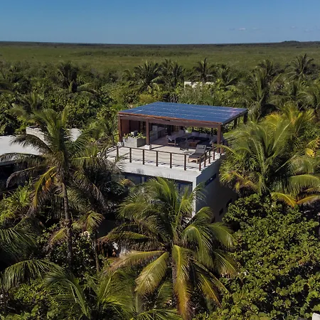 Lula Tulum, A Small Luxury Tulum