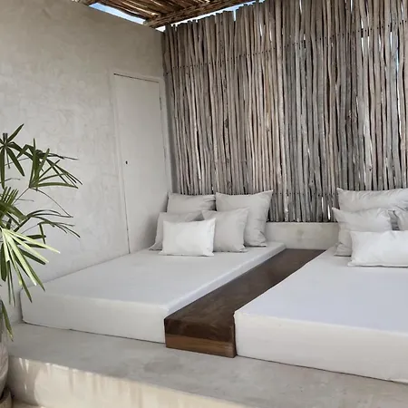3 Bed Sleeps 6 - Private Pool & Hot Tub Tulum