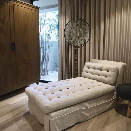 Hotel Arthouse Art Residences