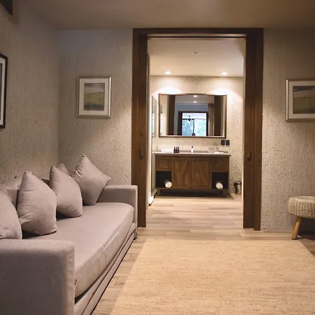 Arthouse Art Residences 3*