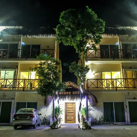 Nah Apartahotel 4*