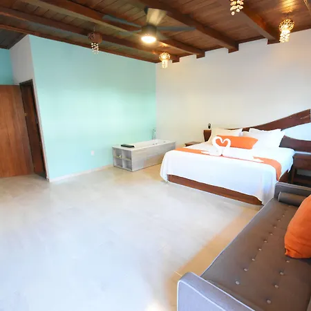 Hacienda Dos Ojos Tulum
