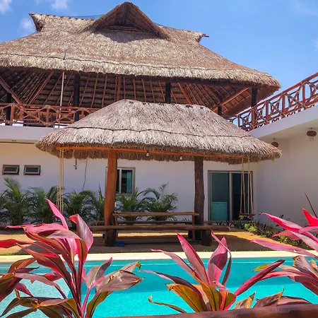 Hacienda Dos Ojos Hotel