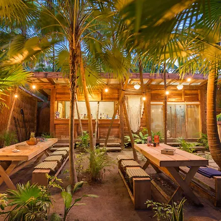 Hotel Nativus Glamping & Cenote Tulum