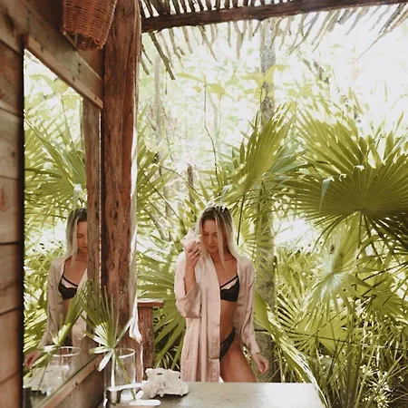 Nativus Glamping & Cenote Hotel Tulum