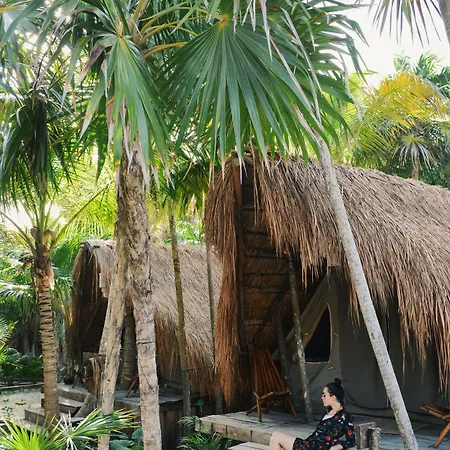 Hotel Nativus Glamping & Cenote 3*