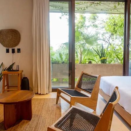 Teva Tulum, Aldea Zama * Tulum