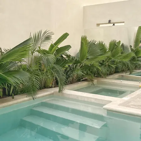 Luna Luxe Heated Pool Jacuzzi & Concierge Service Holiday home