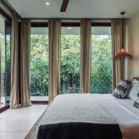 2-level Penthouse With Private Plunge Pool & Club Access Apartment *